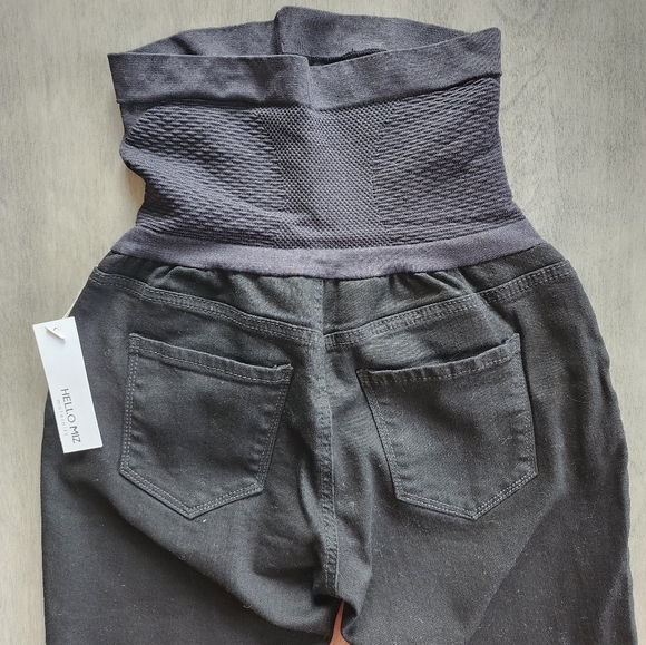 NWT Hello Miz Maternity, black stretch skinny jeans with belly band - Picture 6 of 8